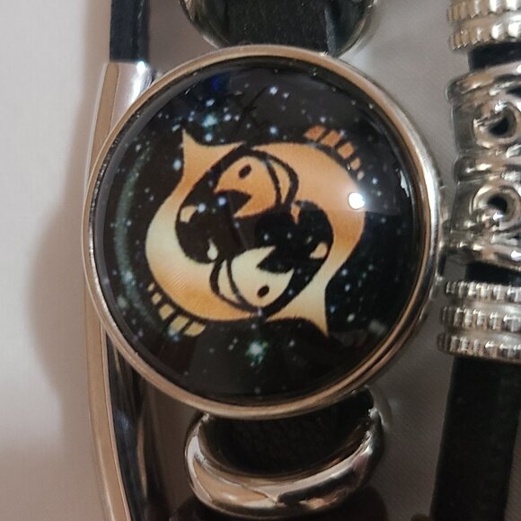 PISCES BLACK LEATHER ZODIAC CUFF NWT - Picture 2 of 7